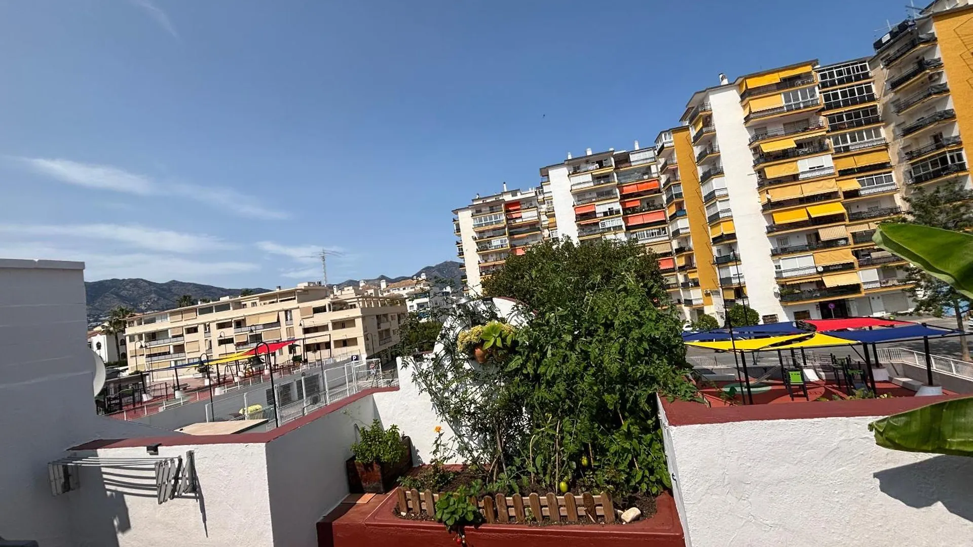 Δωμάτια σε οικογενειακή κατοικία Habitacion Con Bano Privado Mijas